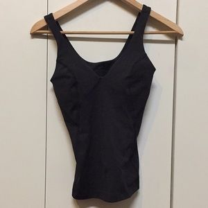 Lululemon yoga top